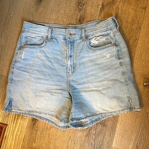 American Eagle High Waisted Shorts